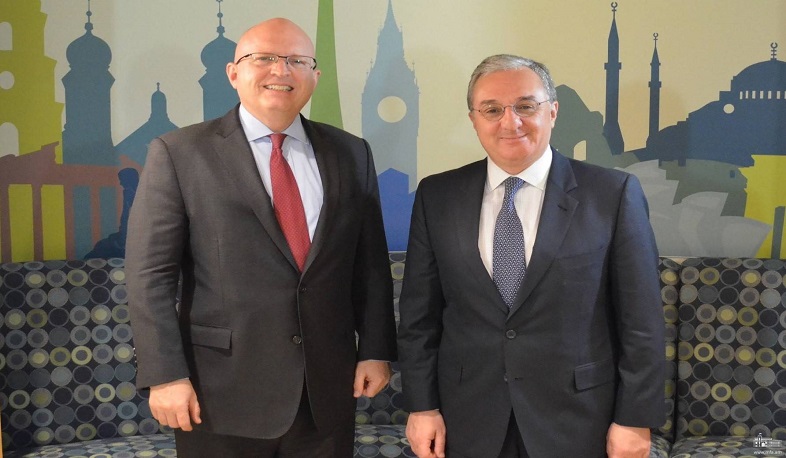 Զոհրաբ Մնացականյանի հեռախոսազրույցը ԱՄՆ պետքարտուղարի եվրոպական և եվրասիական հարցերով տեղակալ Ֆիլիպ Ռիքերի հետ