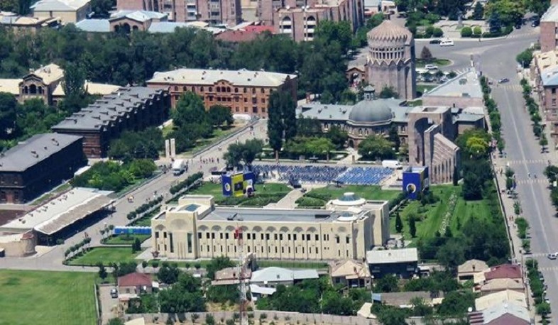 Էջմիածնում որոշ անձինք ապօրինի շինարարություն են ծավալում․ քաղաքապետարանը զգուշացնում է