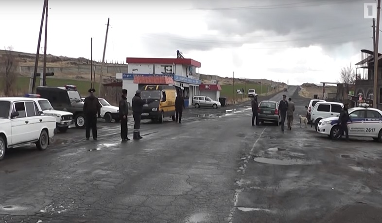 Երևան-Մեղրի ավտոճանապարհի անցակետը հստակ հետևում է տեղաշարժի սահմանափակումների որոշման կատարմանը
