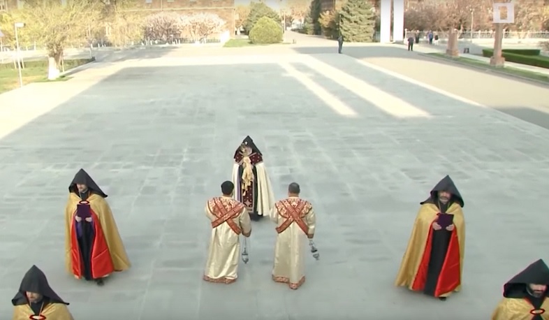 Այսօր Աստվածամոր ավետման տոնն է