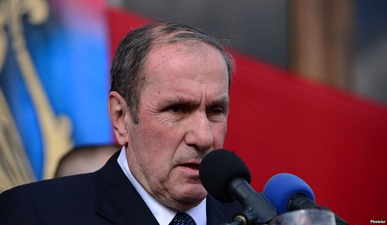 Չգնահատված հանճարների, սադրիչների մի հսկայական բանակ պատերազմի երկրորդ ճակատ է բացել իշխանության դեմ. Լևոն Տեր-Պետրոսյան