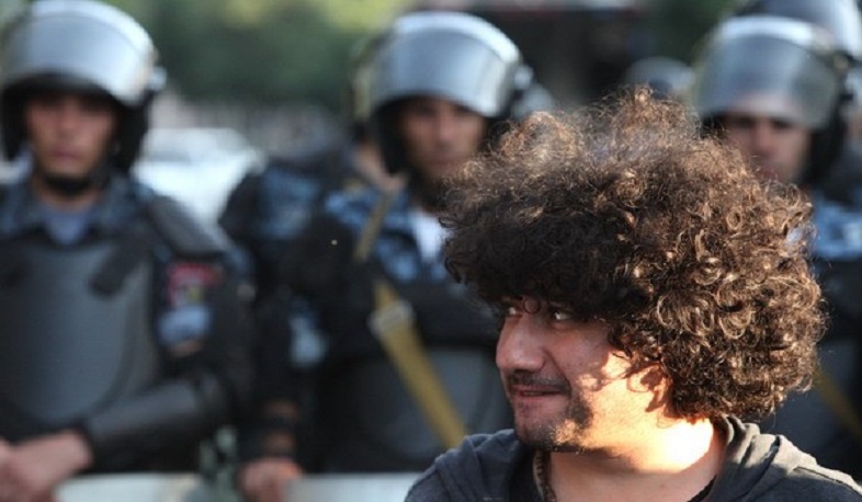 Կրակոցներ՝ Հովհաննես Ազոյանի տան ուղղությամբ