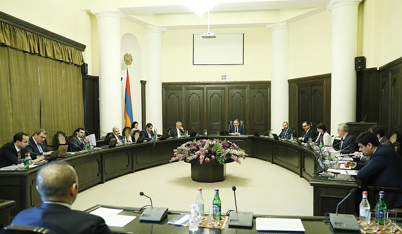 Նիկոլ Փաշինյանին զեկուցել են հակաճգնաժամային 13 միջոցառումների ընթացիկ արդյունքները