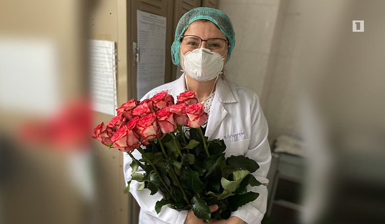 Ճերմակ արտահագուստով ամենաուժեղ կինը. նրան տանը սպասում են արդեն մեկ ամիս