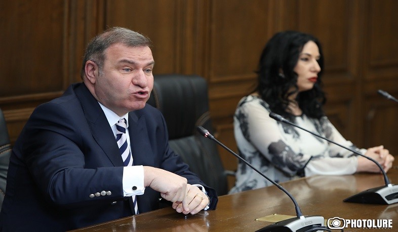 Մեզ համար քննարկելի չէ Կաթողիկոսի դիմումը․ Զոհրաբյան