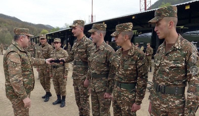 ՀՀ ԶՈՒ ԳՇ պետն այցելել է զորամասեր