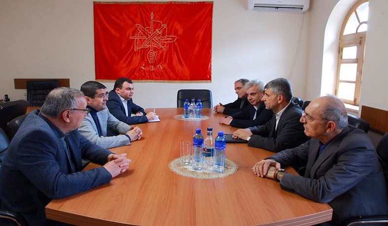 Արայիկ Հարությունյանը հանդիպել է ՀՅԴ Արցախի կառույցի պատասխանատուների հետ