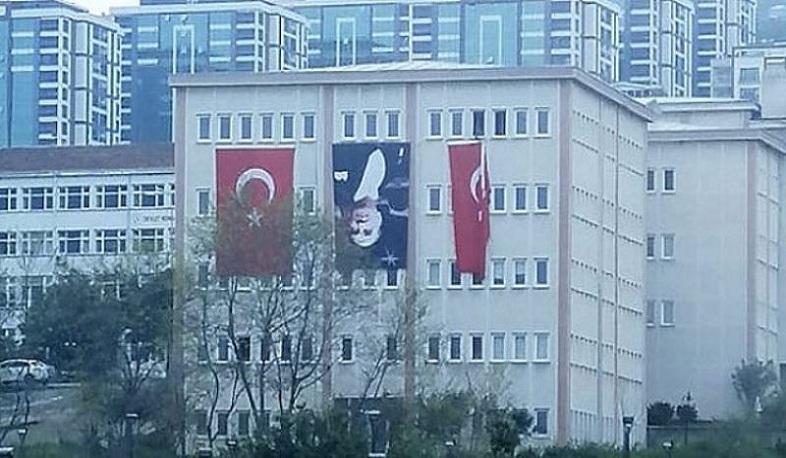 Աթաթուրքը՝ «գլխիվայր». Infoteka24