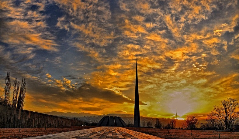 Սուրբ նահատակների հիշատակին նվիրված գեղարվեստական ծրագիր՝ ժամը 22:00-ից մինչև լուսադեմ