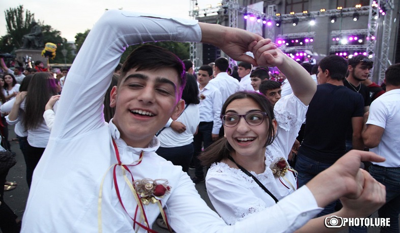 Վերջին զանգը տեղի կունենա, բայց սահմանափակումների դուրս գալուց հետո