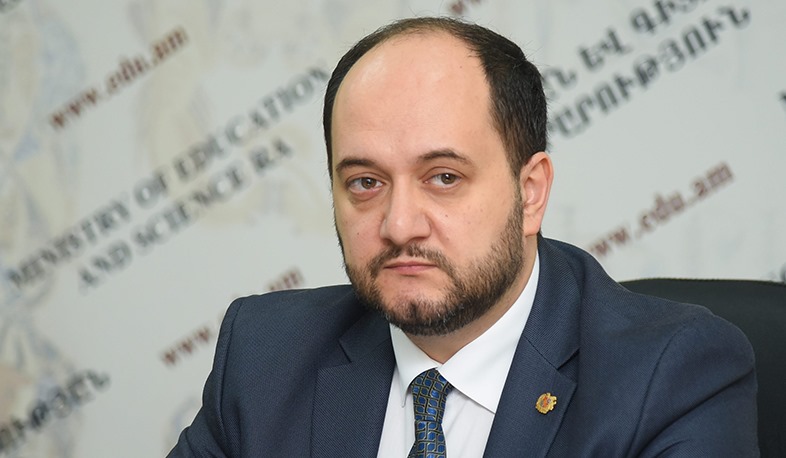 Որևէ կերպ չենք խոչընդոտի զորակոչին. նախարարը ներկայացրել է ավարտական քննությունների անցկացման կարգը