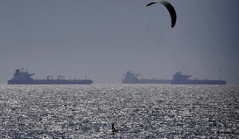 Նավթատար նավերի կուտակումներ Հարավային Կալիֆոռնիայի ափերի մոտ. Euronews