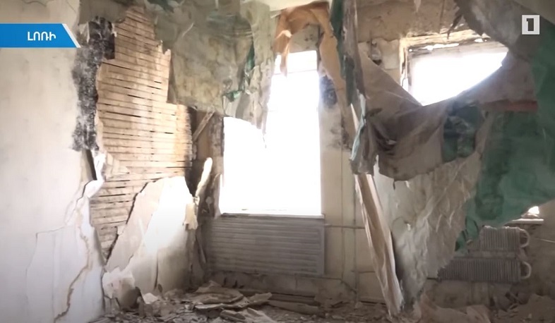 Անձրևները լցվել են շենք, քայքայել ստորին հարկերի բնակարանները