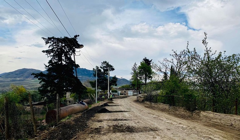 Մեկնարկել են սահմանապահ Բերքաբեր գյուղի գլխավոր ճանապարհի ասֆալտապատման աշխատանքները