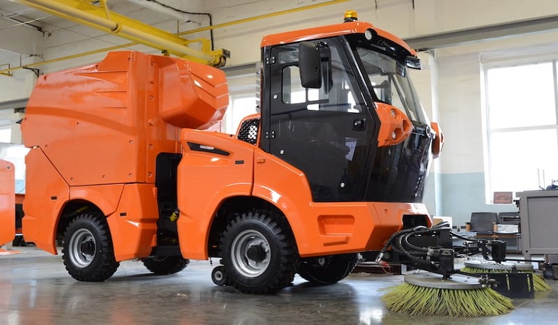 Երևանը նվեր է ստացել 2020-ի արտադրության 2 նոր փոշեկուլ