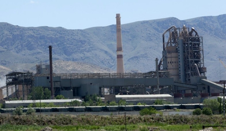 Մեզ աշխատանքից ազատում են քաղաքացիական ակտիվ դիրքորոշման համար. «Արարատ ցեմենտի» աշխատակիցների նամակը վարչապետին