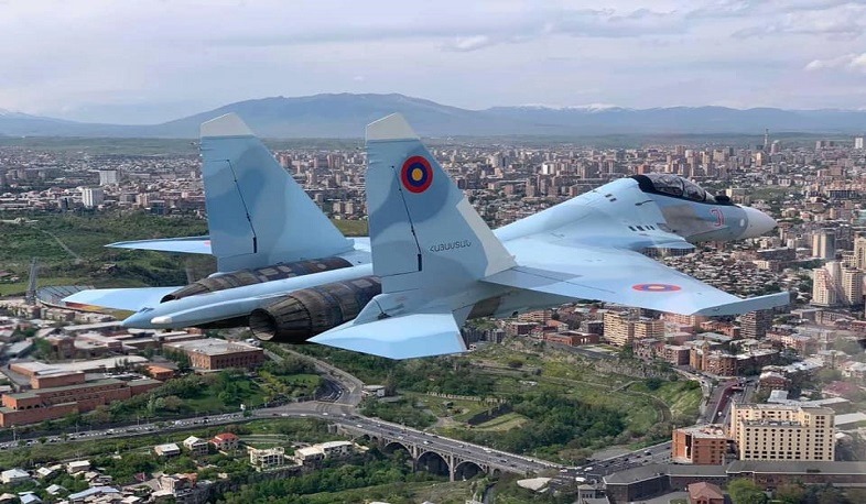 Սու-30 գերժամանակակից ինքնաթիռներն օդային հնարքներ են ցուցադրել