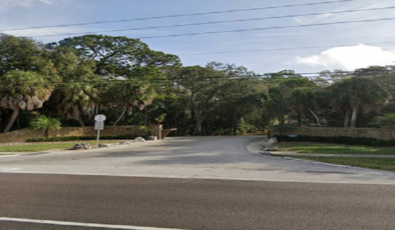 Աղջիկը մեքենա վարելիս մահացու հարվածել է հորը. People