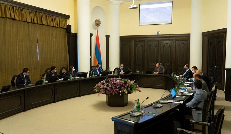 Քննարկում Ծիծեռնակաբերդի բարձունքի բարեկարգման վերաբերյալ