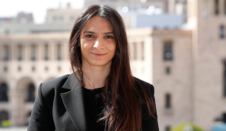 The PM's spokeswoman responded to the russian media. 