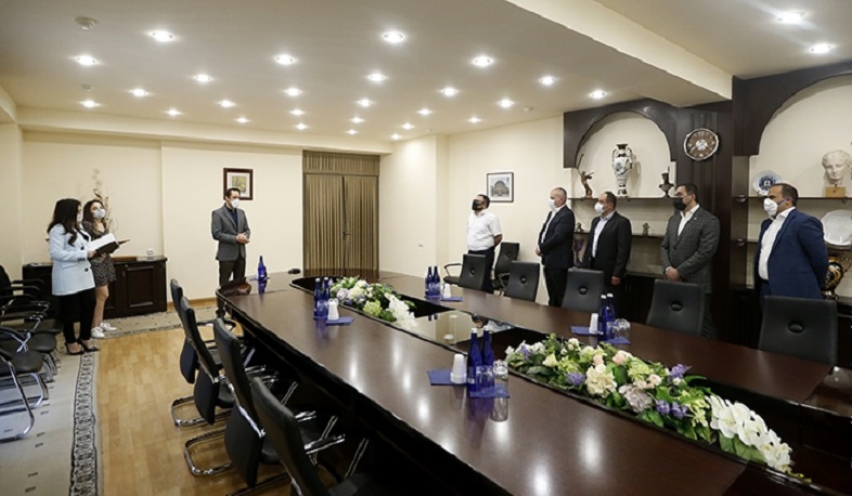 Հայկ Մարությանը  պարգևատրել  է Երևանին  աջակցող  գործարարներին