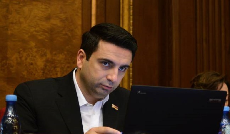 Ալեն Սիմոնյանը երկու հայց է ներկայացրել դատարան