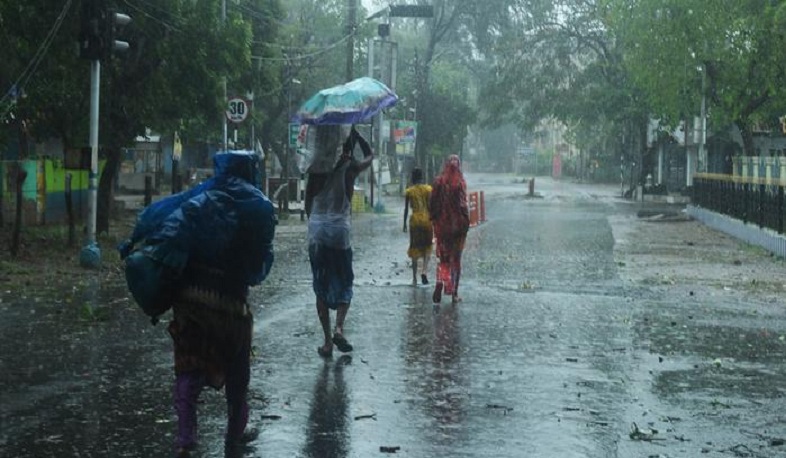 Ամֆան ցիկլոնը սկսել է իր ավերածությունները Հնդկաստանում և Բանգլադեշում. BBC