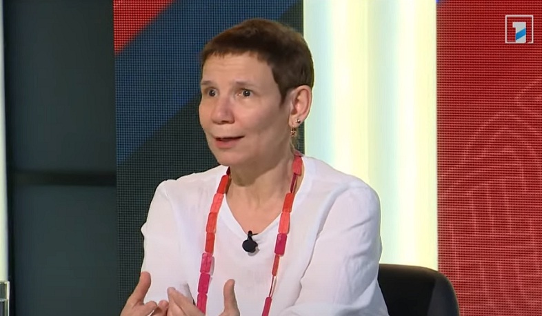 Հարցազրույց Մարի Լու Փափազյանի հետ