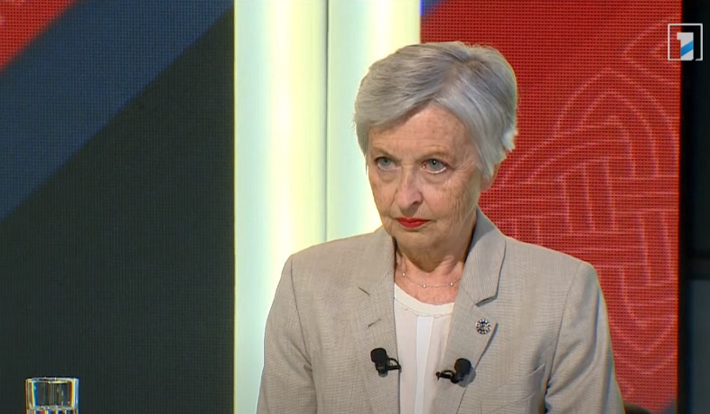 Հարցազրույց Կլեր Բազի Մալորիի հետ