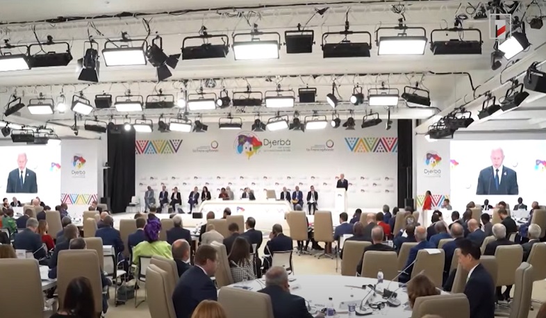 Մի քանի ՓԱՍՏ Ֆրանկոֆոնիայի միջազգային կազմակերպության մասին