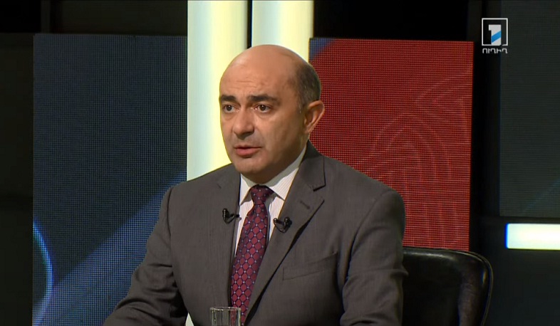 Հարցազրույց Էդմոն Մարուքյանի հետ