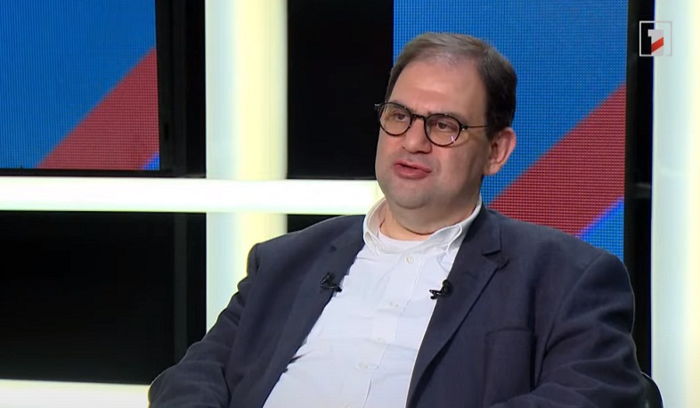 Հարցազրույց Արա Գոչունյանի հետ