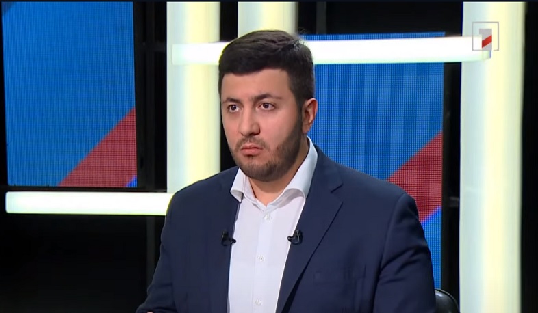 Հարցազրույց Արեգ Քոչինյանի հետ