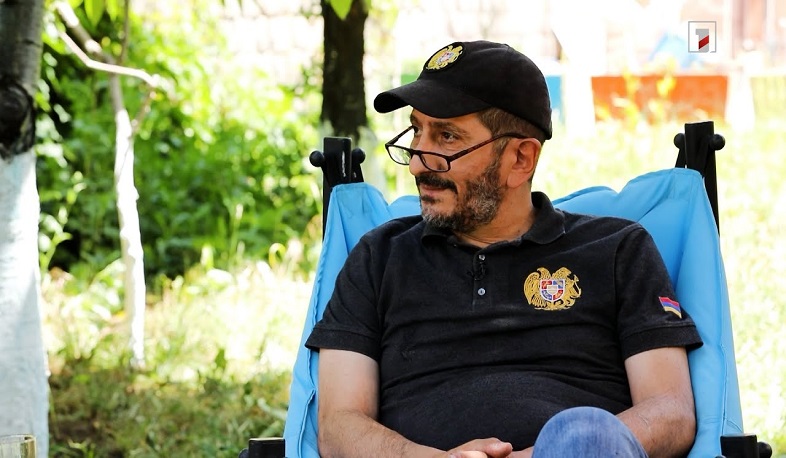 Չքաղաքականացնե՜լ. Ալեքսանդր Սիրունյանի տանը