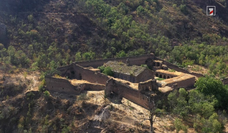 Տաթևի Մեծ Անապատը՝ «Բաց երկնքի տակ»