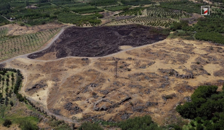 Հին Կարբին կամ Արենի գյուղատեղին՝ «Բաց երկնքի տակ»