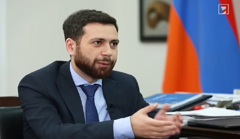 Չքաղաքականացնե՜լ. Վահան Կոստանյանի հետ